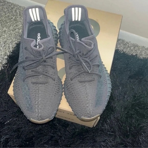 adidas gazelle silver green womens Adidas Yeezy Slide 